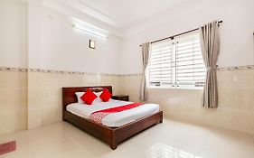 Oyo 372 Khách Sạn Vy Hà Tp. Hồ Chí Minh