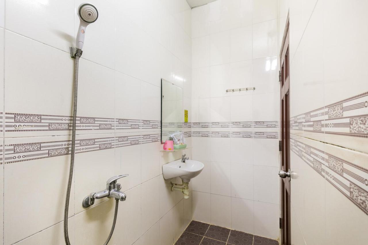 OYO 372 Khách Sạn Vy Hà TP. Hồ Chí Minh Ngoại thất bức ảnh
